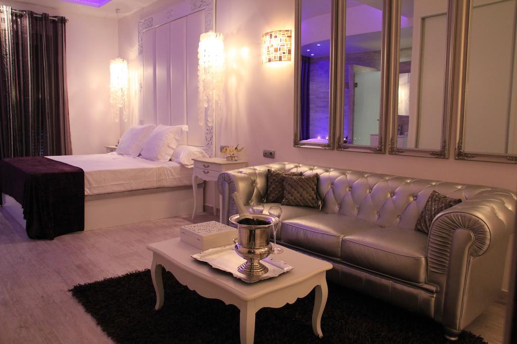 Romantic Barcelona Apartment — Photos 2